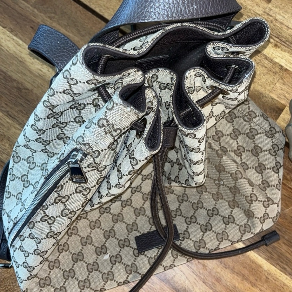 Gucci monogram drawstring backpack - Picture 5 of 8